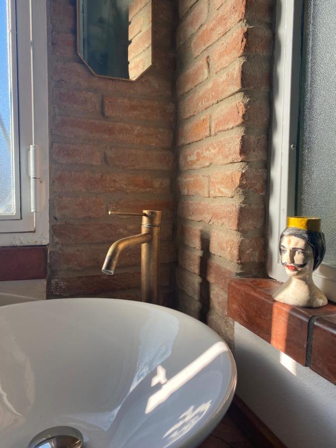 Villa La Casa Nel Castello E Il Giardino Segreto à Suvereto Extérieur photo