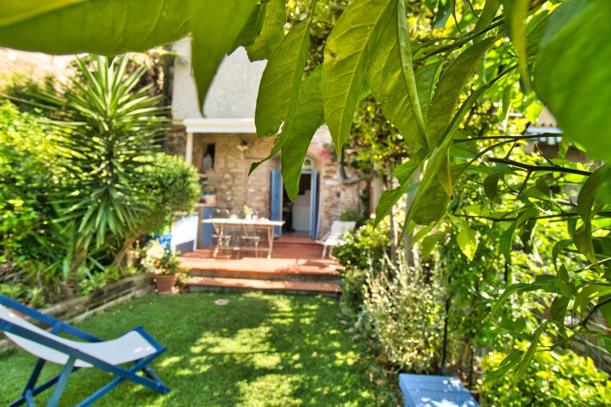 Villa La Casa Nel Castello E Il Giardino Segreto à Suvereto Extérieur photo