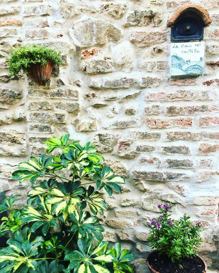 Villa La Casa Nel Castello E Il Giardino Segreto à Suvereto Extérieur photo